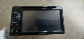 Head unit pioneer avh-1450dvd