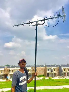 Pasang Kumplit Antena tv Plus Tiang