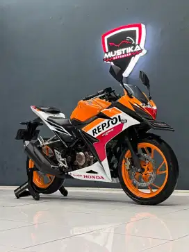 TERMURAH‼️ HONDA CBR 150 REPSOL TH 2017. MULUS NOPOL N KOTA.