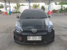 Yaris TRD Sportivo manual 2012 barang bagus