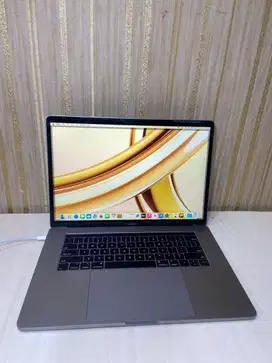 APPLE MACBOOK PRO TOUCHBAR 15,4-INCH 2019 CORE i9 2,3GHz  EC/NK