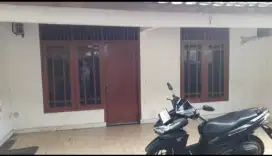 RUMAH LEBAR 8 METER JALAN RADEN PATAH PONDOK AREN