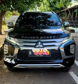 DIJUAL BU : MITSUBISHI PAJERO SPORT DAKAR SUNROOF TH 2021, KM 30000