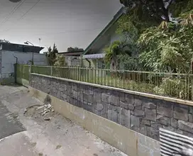 Rumah hitung tanah dekat pasar mebel jalan  ahmad yani jebres solo