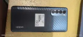 Oppo Reno 4 Pro 
8 / 256