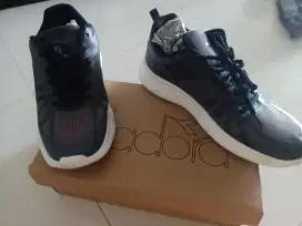 jual sepatu laki ukuran 40