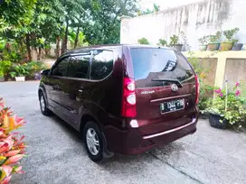 Daihatsu Xenia 2011 Bensin