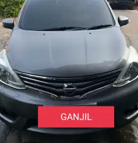 Di jual mobil nissan livina xv  matic