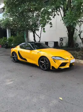 Toyota Supra GR 2019/2020 Yellow on black