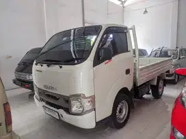 Isuzu Traga 2.5 pick Up 2022 Plat AG yon mobil bekas sekoto