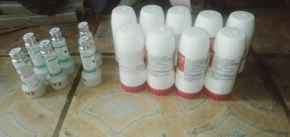Se paket botol2 khusus mgkn ada yg tertarik di koleksi klnd spt baru