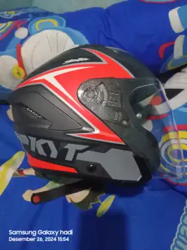 Jual helm kyt nfj size L. mulus