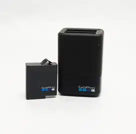 GOPRO DUAL BATTERY CHARGER WITH BATTERY FOR HERO 8/HERO 7/HERO 6/5