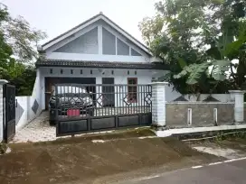 Disewakan Rumah Di Gempol Mojodoyong Kedawung Sragen dengan Tanah Luas