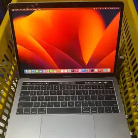 MACBOOK PRO 2019 Touchbar Core i7 Ram 16Gb Ssd 512Gb Mulus R-VR2