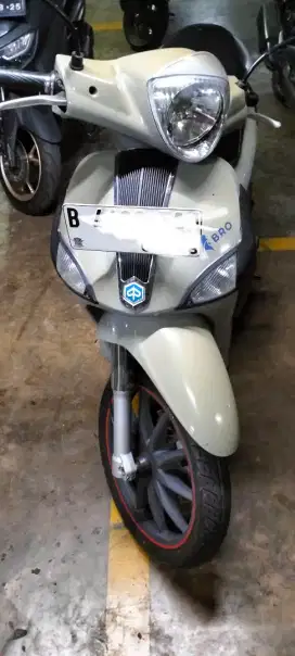 PIAGGIO LIBERTY TAHUN 2014 PAJAK HIDUP MESIN SEHAT TERAWAT