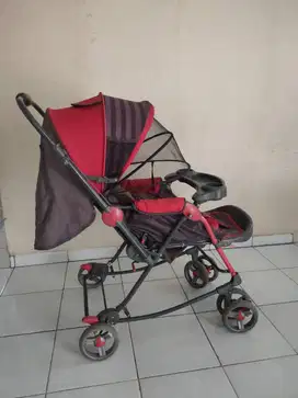 Kereta Bayi Merk Pliko warna Merah