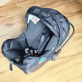 Nuna Pipa - Baby Car Seat (Preloved)