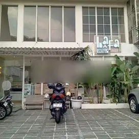 Dijual Rumah Di Pandu Raya Dan Masih Aktif Jadi Cafe