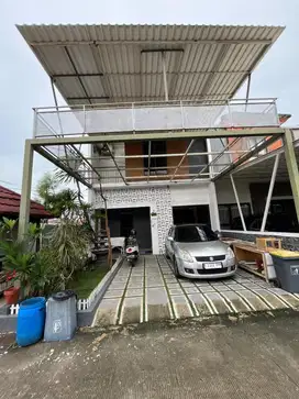 Rumah Ciputat Townhouse 2LT 3KT Full Furnished