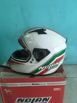 Helm Nolan N64 Italy 90% Bagus