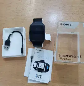 Sony Smartwatch 3 SWR50 Android Wear NFC GPS