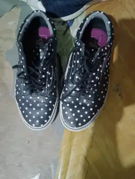 Sepatu Vans off well original
