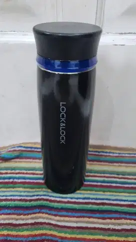 Lock&Lock Tumbler Hitam 450 ml LHC4131WR (Bekas)