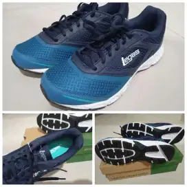 Legas Running Shoes Size 42