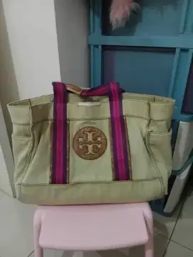 Tas TORI BRUCH, kondisi bgs, sertifikat keaslian ada