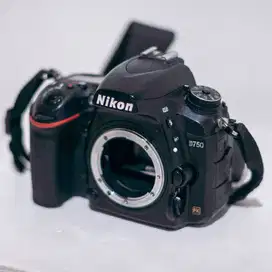 Kamera Nikon D750