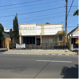 Dijual Ruko Tempat Usaha di Tengah Kota Salatiga