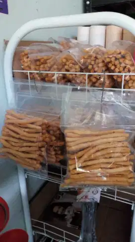 Snack Sistik keju edam asli