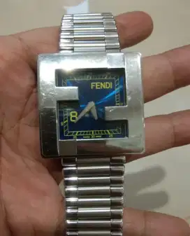 Jam tangan fendi original