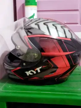 Helm KYT Falcon 2 second