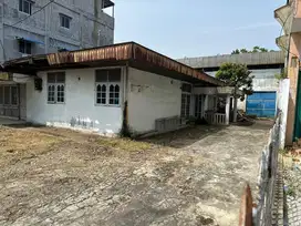 rumah gudang sewa kota pekanbaru strategis dekat transmart