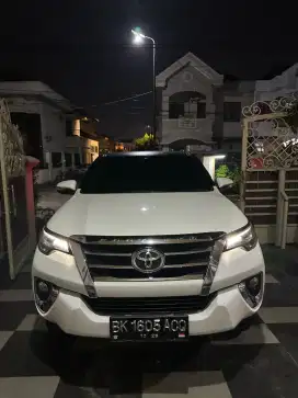 Toyota Fortuner Vrz 2016