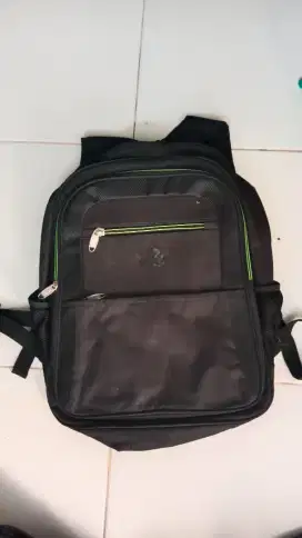 Tas gemblok/ tas punggung