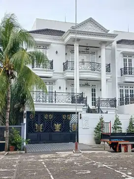 Dijual Rumah Classic Mewah DiCilandak Jaksel