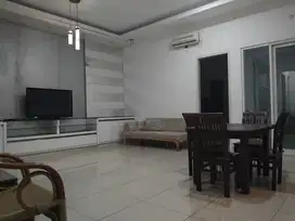 DISEWAKAN RUMAH SIAP HUNI
(TAMAN CIPTO)