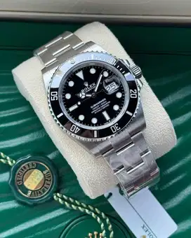 Rolex Submariner Date Oystersteel