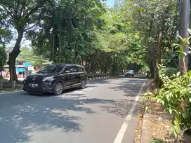 Tanah komersial pinggir jalan