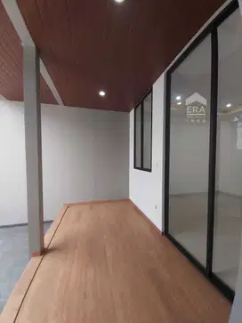 Dijual Rumah Baru di Singgasana, Cluster Favorit, Lingkungan Tenang