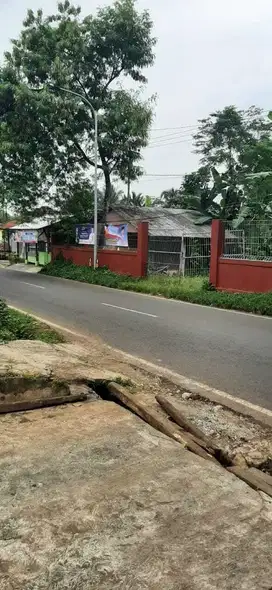 DIJUAL TANAH PINGGIR JALAN RAYA DI CIPEUNDEUY BANDUNG BARAT