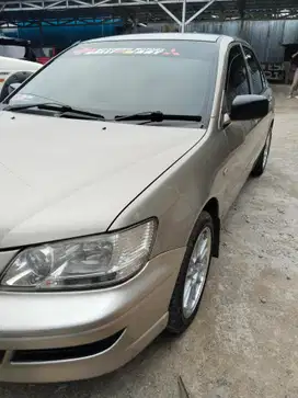 Mitsubishi Lancer 2003 Bensin