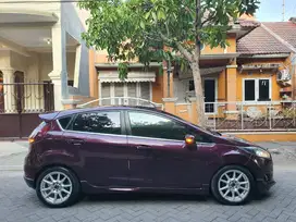 Dp 10 jt  Fiesta S 1.5  AT 2013 Istimewa