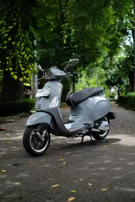 PIAGGIO VESPA MATIC SPRINT 150 IGET FACELIFT 2024 BISA KREDIT