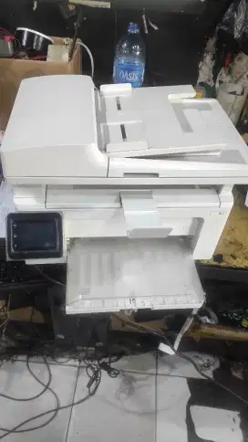 Printer hp laserjet pro MFP M130fw