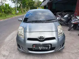 DP 5jt.Toyota Yaris E 2013 Matic