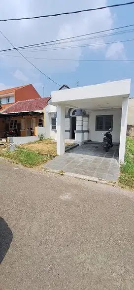 Rumah Cluster Catania Deltamas Cikarang Luas 98m2 Rp 690 Jt 2 KT 1 KM